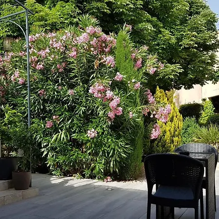 Les Alpes Hotel Greoux-les-Bains
