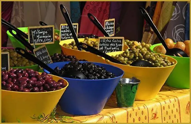 Hotell Les Alpes Gréoux-les-Bains