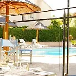 Les Alpes Otel