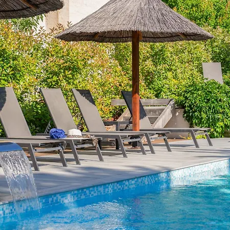 Des Alpes Hotel 3*