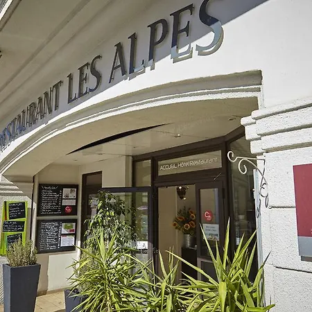 Les Alpes 3*