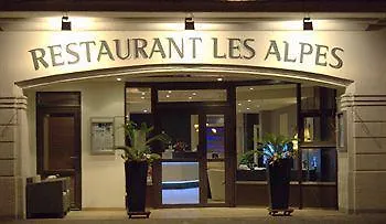 Des Alpes 3*