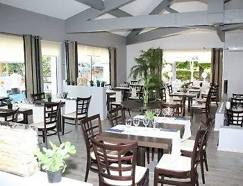 Les Alpes Szálloda 3*